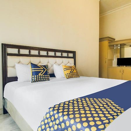 Spot On 91620 Skypiea Guest House Tasikmalaya Exterior photo